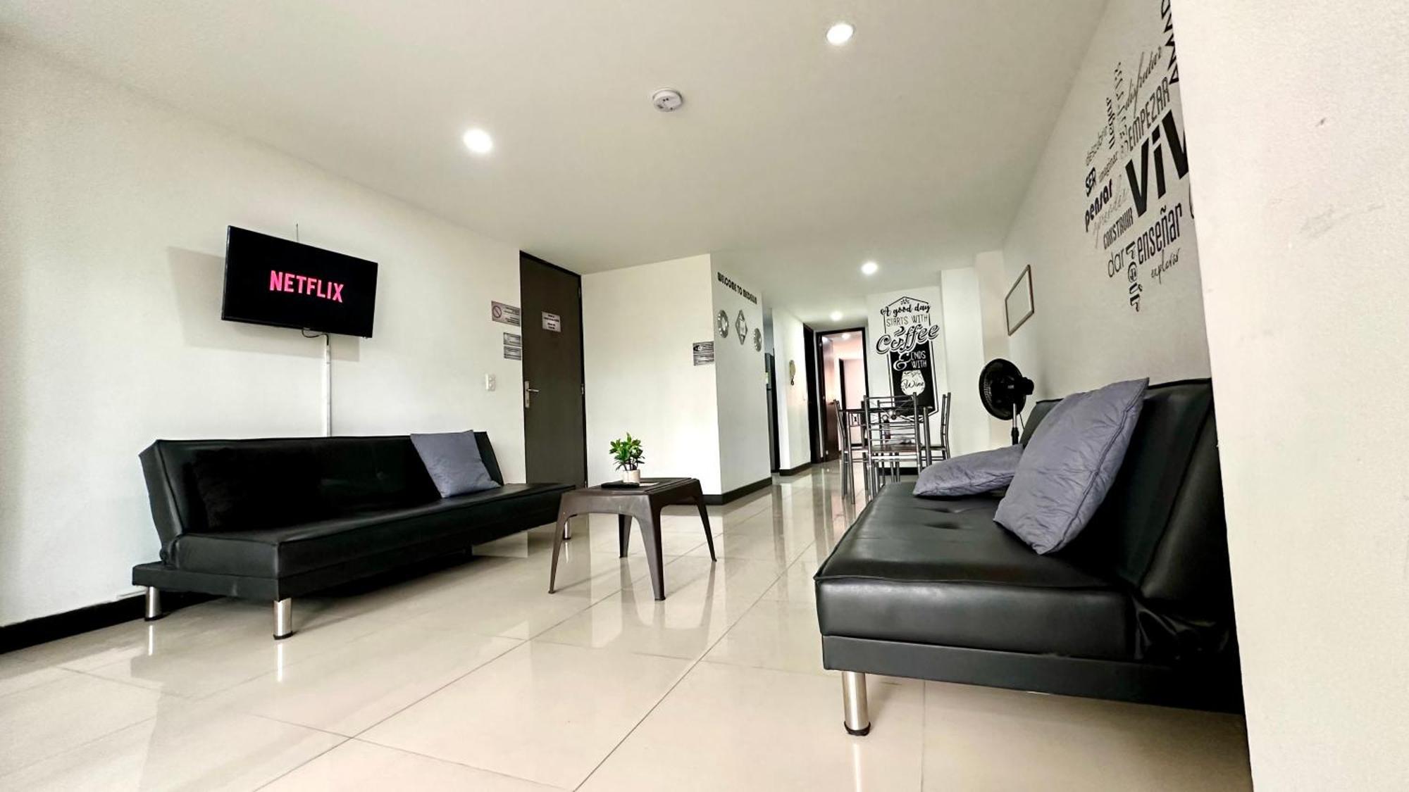 Apto Moderno En Laureles Медельин Экстерьер фото